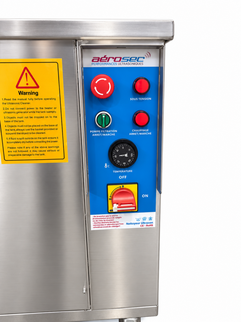 04-control-panel-wide